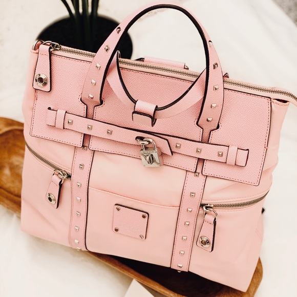 Henri Bendel Jetsetter Backpack - Picture 5 of 8